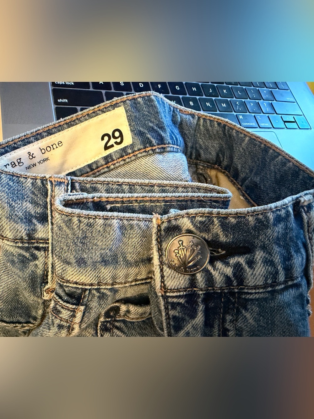 rb.Sofie Wide-Leg Light Blue Jeans - Picture 4 of 5